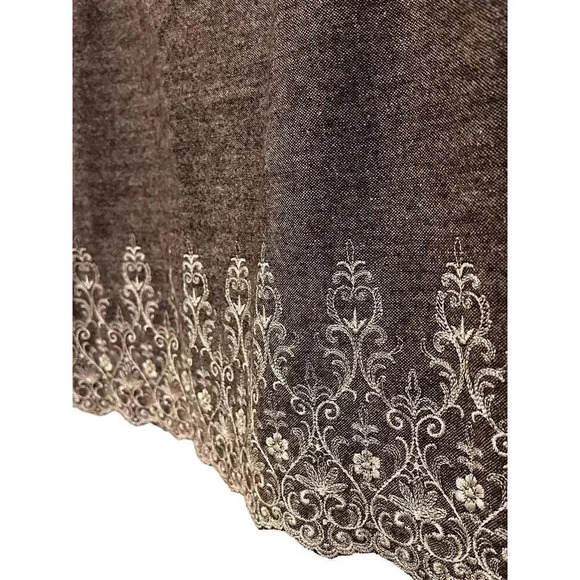 Antonio, Melanie skirt size 12 embroidered - Picture 6 of 6